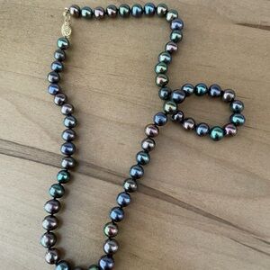 Elegant Multicolor Faux Pearl Necklace